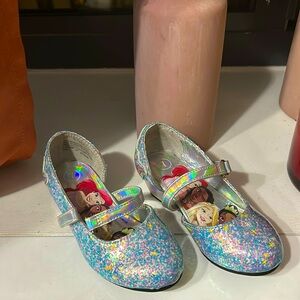 Disney Princess Mary Jane shoe w/ heel